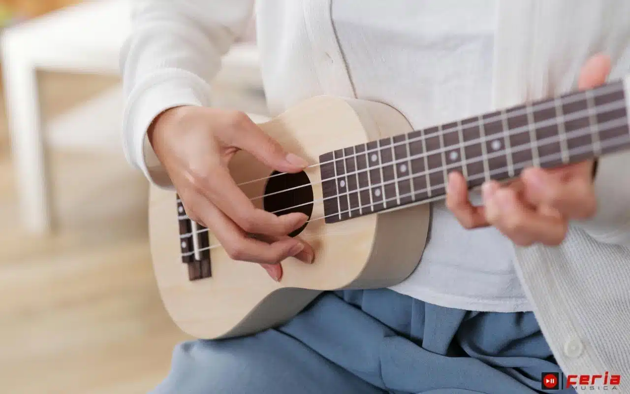 apprendre le finger picking ukulele