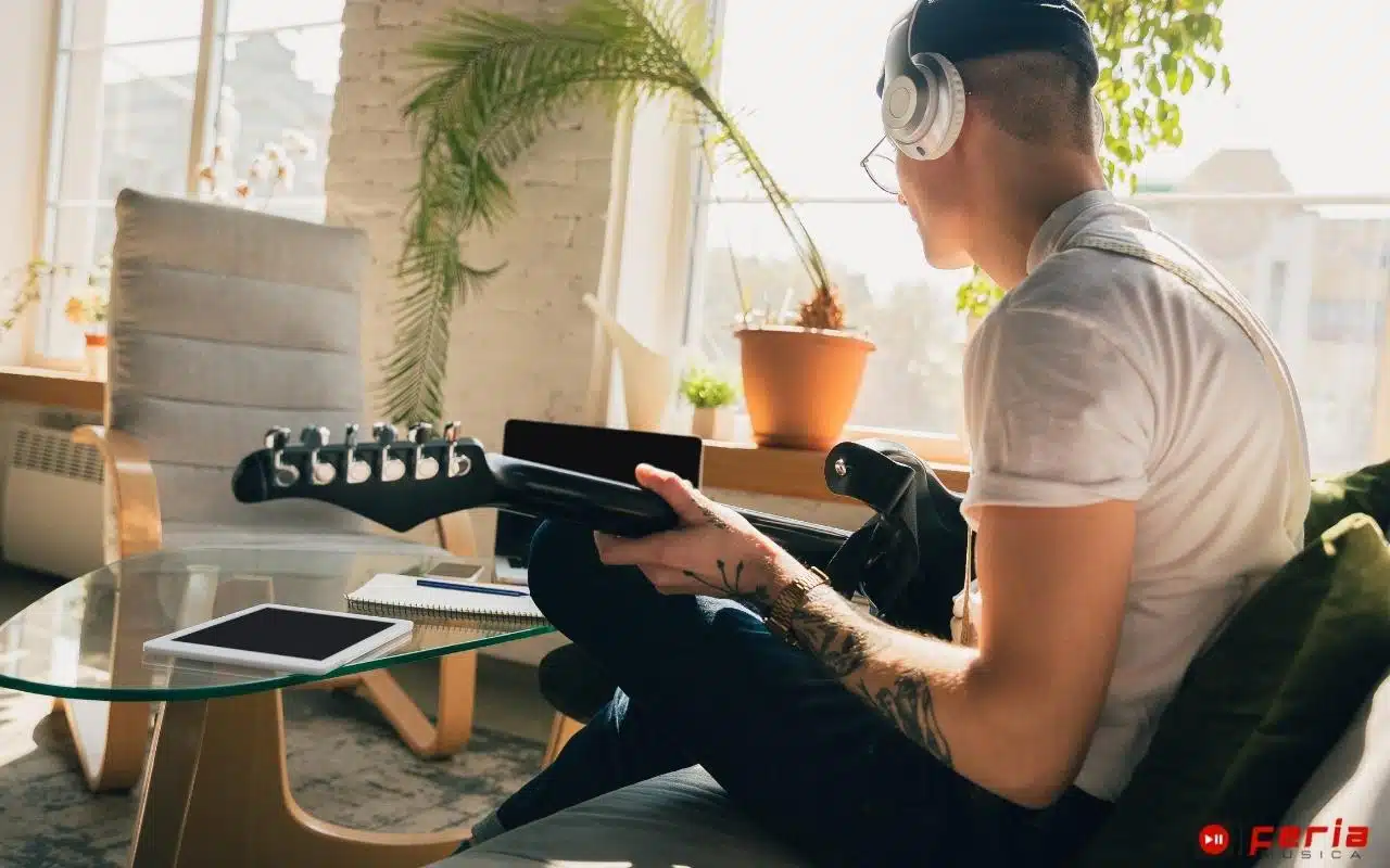 apprendre la guitare seul