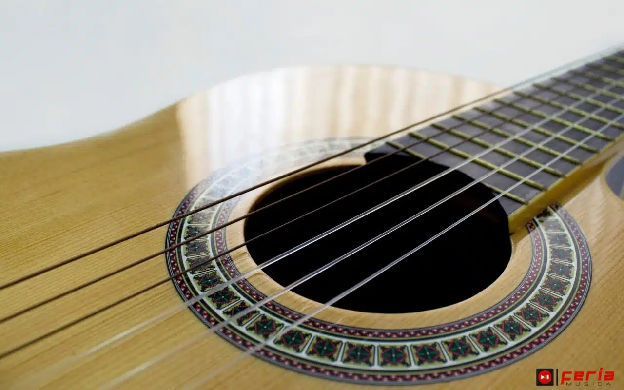Conoce todo sobre las cuerdas de la guitarra: nombres, notas y orden