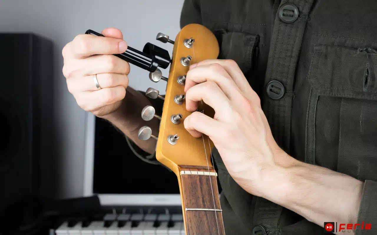 Afinar Guitarra Eléctrica: Guía Completa y Consejos Prácticos 3 Consejos prácticos para mantener tu guitarra eléctrica afinada