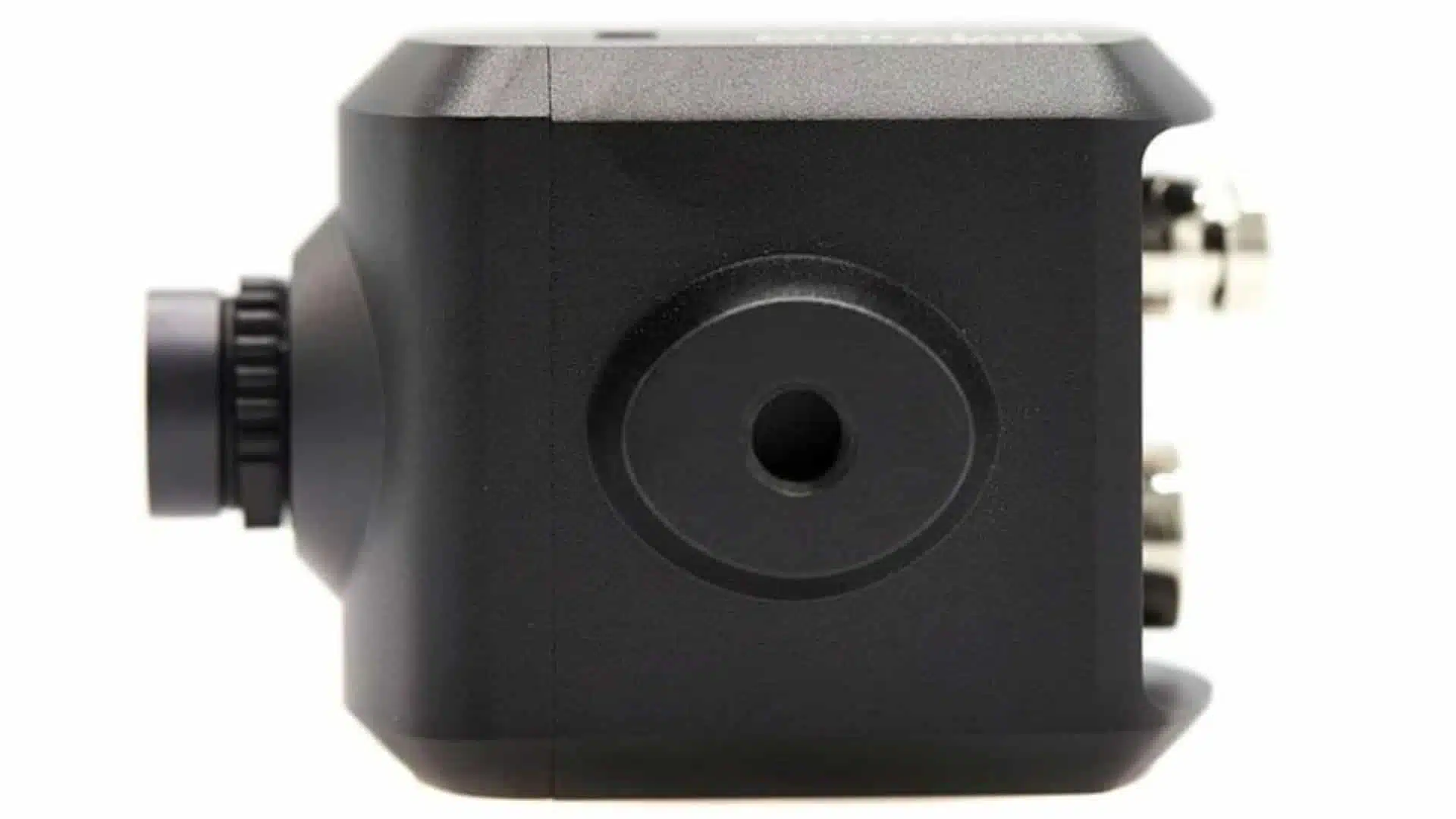 Révolutionnez votre Vidéographie avec la Marshall Electronics CV504 Full HD Mini Camera! 4 Marshall Electronics CV504 Full HD Mini Camera cote droit