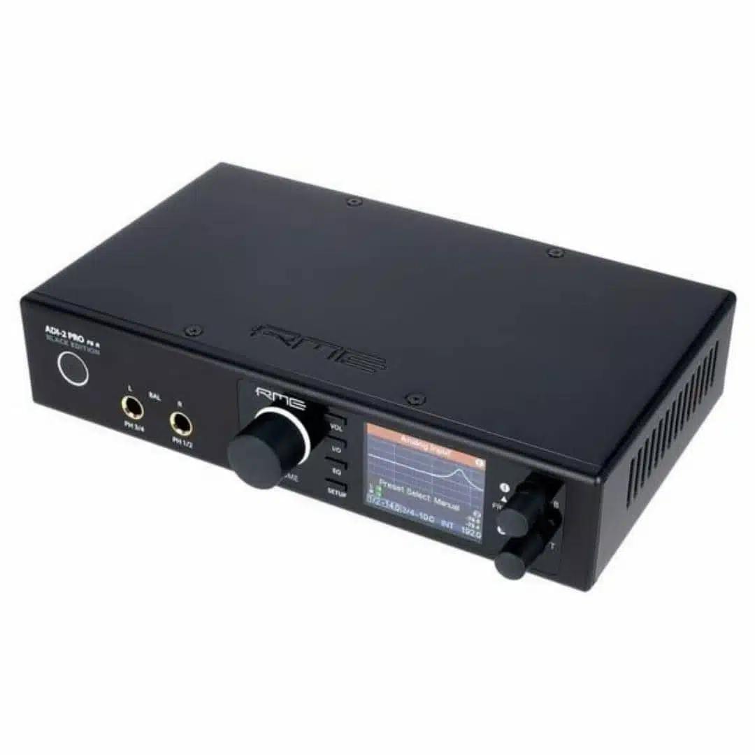 RME ADI-2 Pro FS R Black Edition