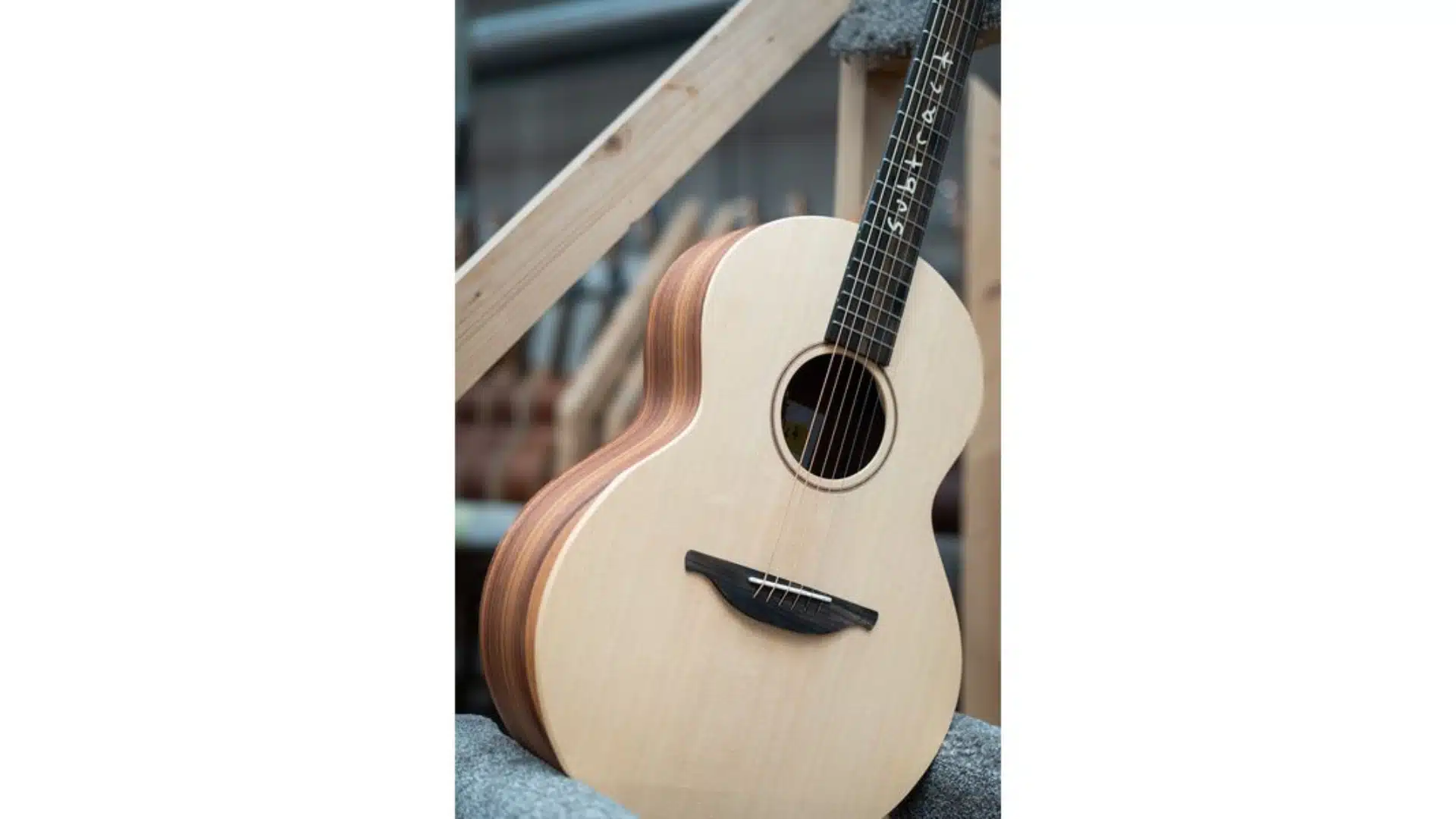 Sheeran by Lowden Subtract Edition-S LTD : La guitare électro-acoustique que tout le monde s'arrache ! ???? 1 Sheeran by Lowden Subtract Edition S LTD cote