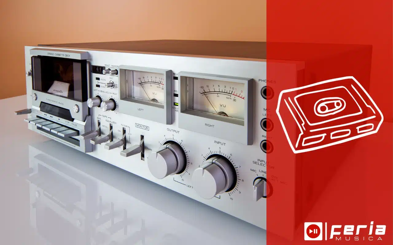Las 3 Mejores Pletinas de Cassette 15 Forma de carga y orientaciĂłn de la cinta pletina de cassette