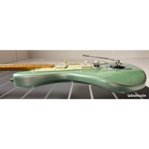 Sire Larry Carlton J5 Lh Sgm Rn Surf Green Metalic