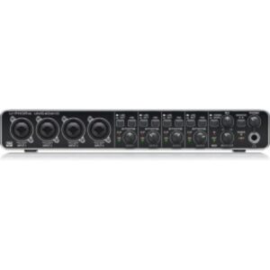 Behringer UMC404HD