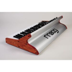 Moog Subsequent 37