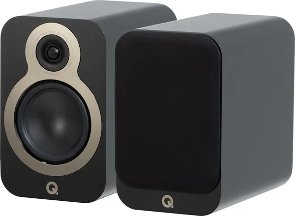 Q Acoustics 3020C Noir Mat (la paire) – produit vu de face