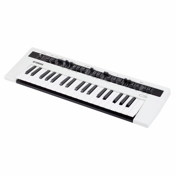 Yamaha Reface CS 6 Yamaha Reface CS – vista del producto