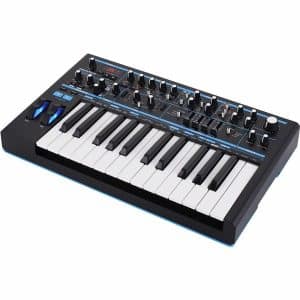 Novation Bass Station II, sintetizador analógico monofónico