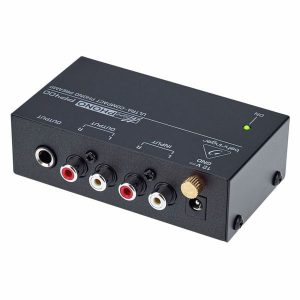 Préampli phono Behringer PP400 compact avec connectique RCA