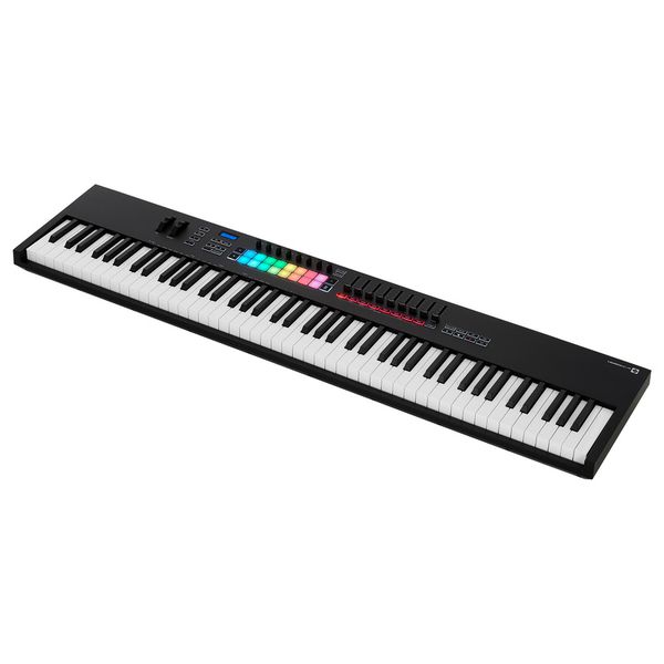 Novation Launchkey 88 12 Novation Launchkey 88 – vista del producto