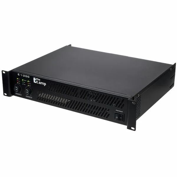 Home 77 Amplificateur de puissance the t.amp E-1200 vu de face